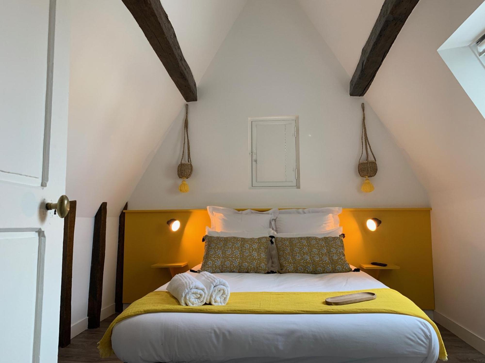 Bed and Breakfast Logis St Joseph Анже Экстерьер фото
