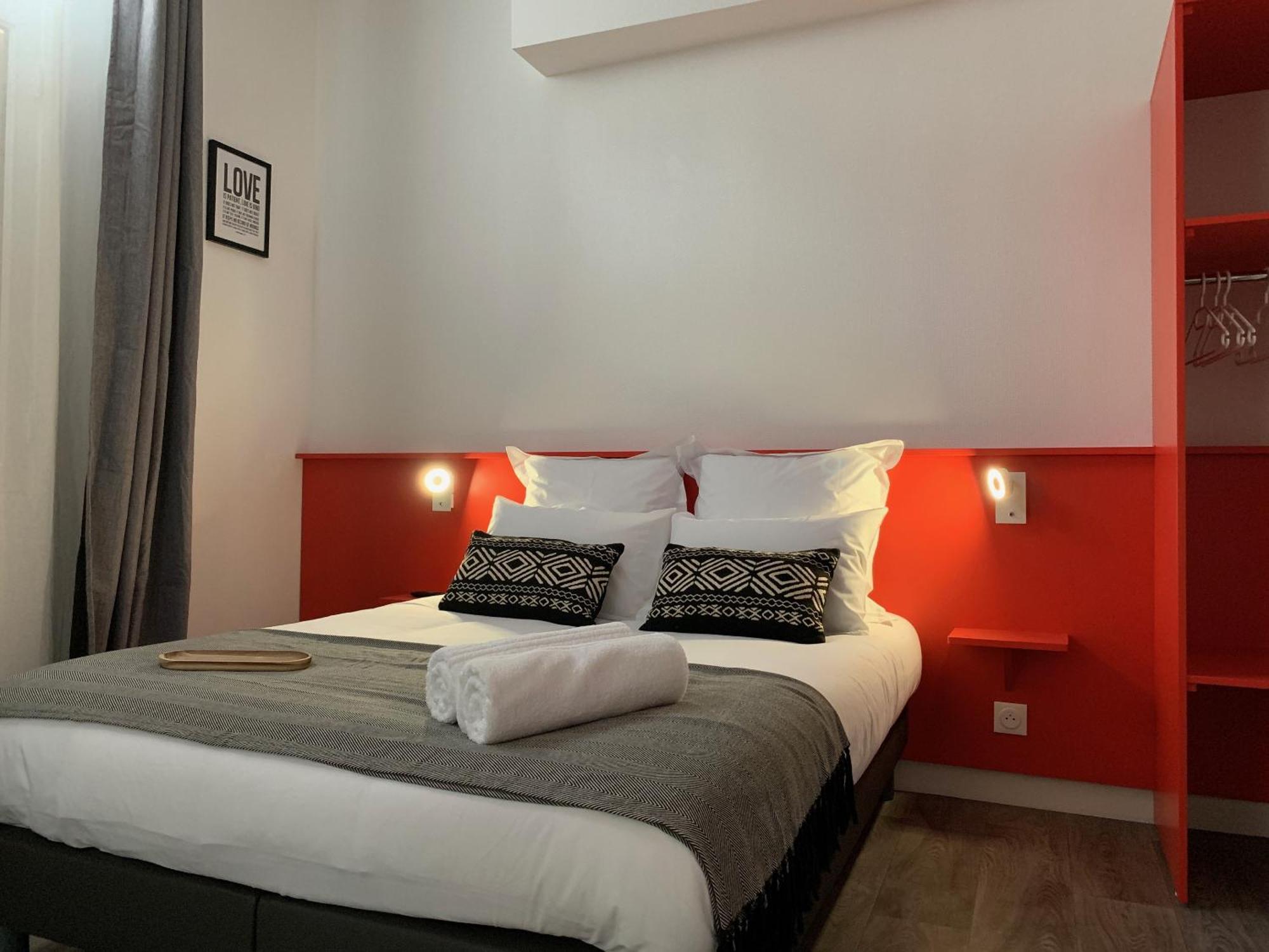 Bed and Breakfast Logis St Joseph Анже Экстерьер фото